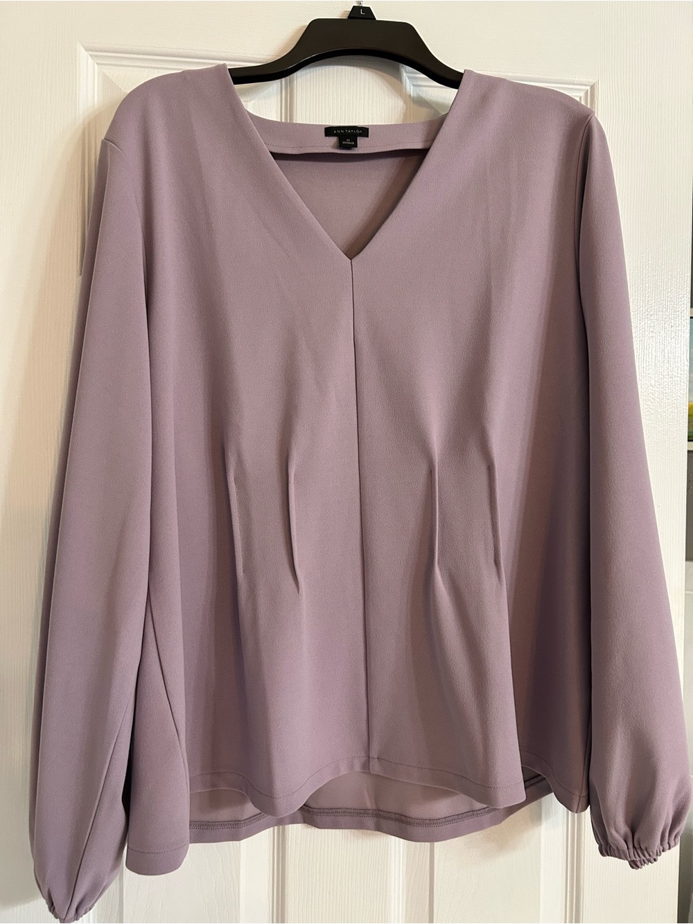 Ann Taylor Lavender V-Neck Long Sleeve Blouse